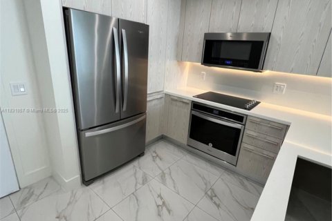 Copropriété à louer à Sunrise, Floride: 2 chambres, 81.48 m2 № 1979605 - photo 16