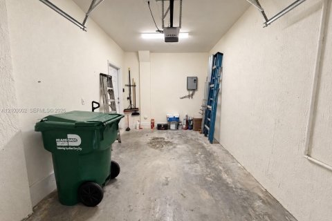 Touwnhouse à louer à Homestead, Floride: 3 chambres, 169.92 m2 № 2405927 - photo 23