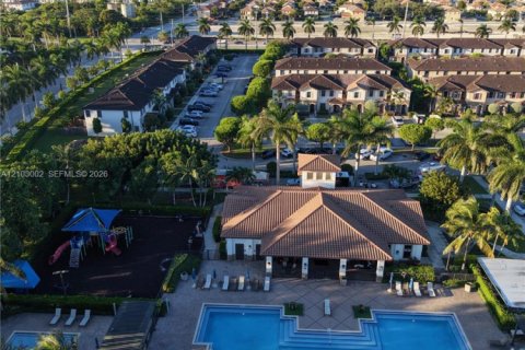 Touwnhouse à louer à Homestead, Floride: 3 chambres, 169.92 m2 № 2405927 - photo 30