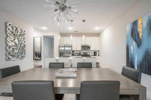 Townhouse in Four Corners, Florida 3 bedrooms, 158.31 sq.m. № 1870959 - photo 12