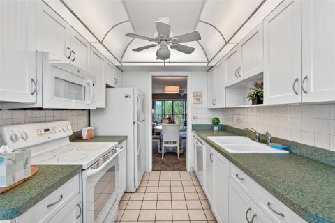 Купить кондоминиум в Брейдентон, Флорида 7 комнат, 93м2, № 2110557 - фото 12