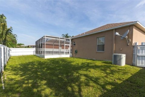 Casa en alquiler en Valrico, Florida, 4 dormitorios, 198.9 m2 № 1912374 - foto 11