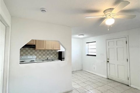 Apartment in Tampa, Florida 1 bedroom, 46.45 sq.m. № 2234360 - photo 6