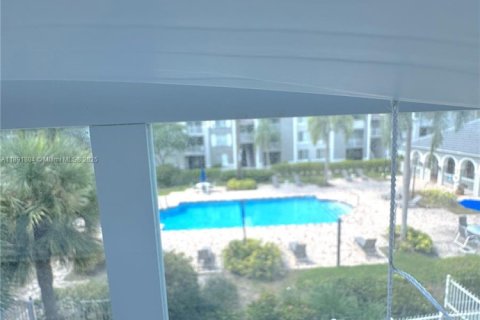 Appartement à louer à Pembroke Pines, Floride: 1 chambre, 68.93 m2 № 1943895 - photo 26