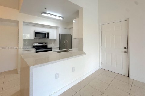 Appartement à louer à Pembroke Pines, Floride: 1 chambre, 68.93 m2 № 1943895 - photo 15