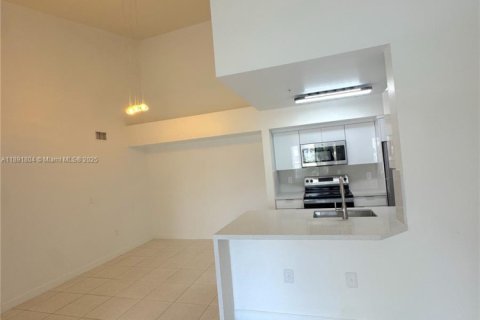 Appartement à louer à Pembroke Pines, Floride: 1 chambre, 68.93 m2 № 1943895 - photo 9