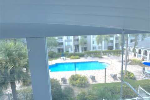 Appartement à louer à Pembroke Pines, Floride: 1 chambre, 68.93 m2 № 1943895 - photo 27