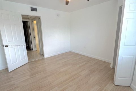 Appartement à louer à Pembroke Pines, Floride: 1 chambre, 68.93 m2 № 1943895 - photo 29