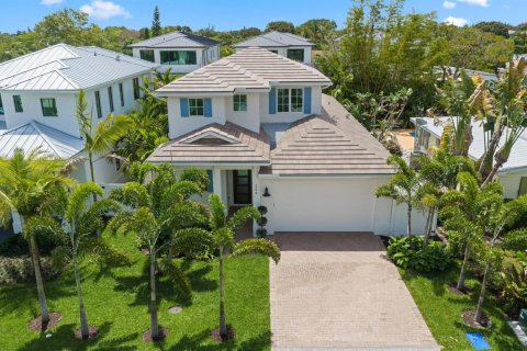 Villa ou maison à vendre à Delray Beach, Floride: 4 chambres, 205.69 m2 № 2077534 - photo 2