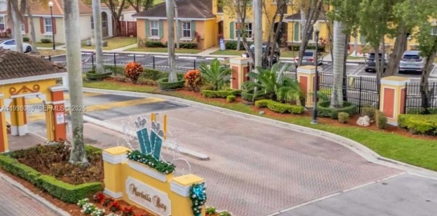 Touwnhouse à Homestead, Floride 3 chambres, 132.66 m2 № 2183191