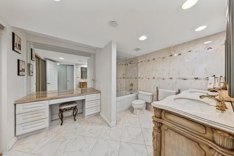 Купить кондоминиум в Помпано-Бич, Флорида 3 комнаты, 170.94м2, № 2177405 - фото 22