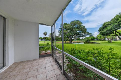 Купить кондоминиум в Помпано-Бич, Флорида 3 комнаты, 170.94м2, № 2177405 - фото 26