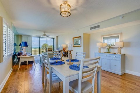 Condominio en alquiler en Clearwater, Florida, 2 dormitorios, 153.75 m2 № 1750656 - foto 9