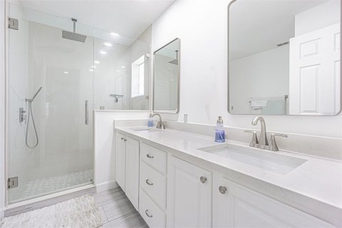 Villa ou maison à vendre à San Antonio, Floride: 2 chambres, 157.93 m2 № 2355150 - photo 14