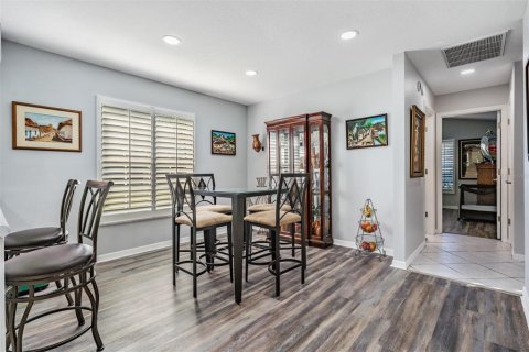 Villa ou maison à vendre à San Antonio, Floride: 2 chambres, 157.93 m2 № 2355150 - photo 28