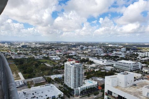 Condominio en venta en Miami, Florida, 47.19 m2 № 1985531 - foto 3