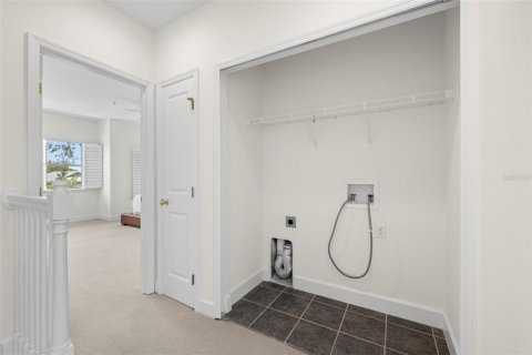 Townhouse in Tampa, Florida 3 bedrooms, 141.95 sq.m. № 1649269 - photo 19
