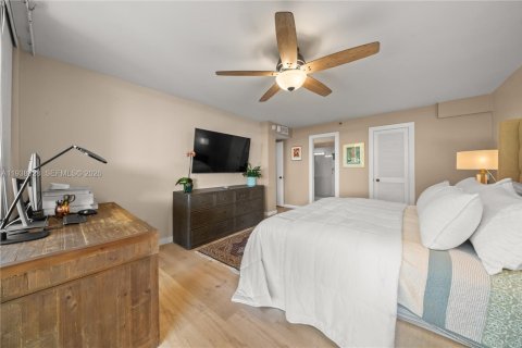 Copropriété à vendre à Miami, Floride: 2 chambres, 127.74 m2 № 1996859 - photo 17