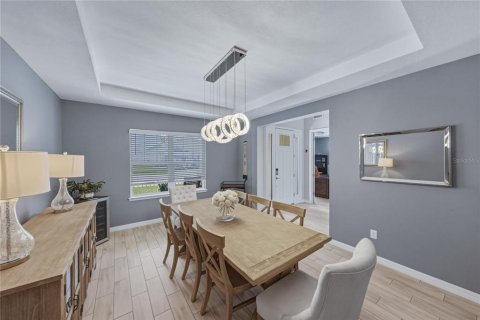 Casa en venta en Wesley Chapel, Florida, 6 dormitorios, 388.42 m2 № 2201500 - foto 27
