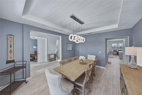 Casa en venta en Wesley Chapel, Florida, 6 dormitorios, 388.42 m2 № 2201500 - foto 28