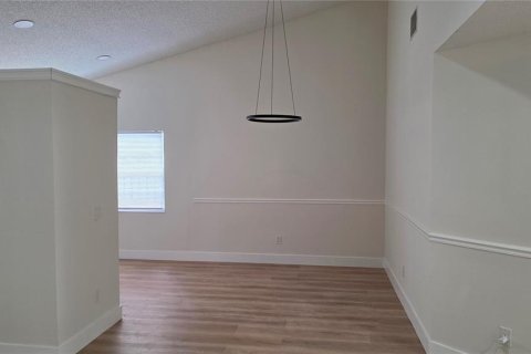 Casa en venta en Apopka, Florida, 3 dormitorios, 136.38 m2 № 2202321 - foto 7