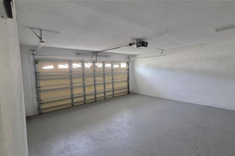 Casa en venta en Apopka, Florida, 3 dormitorios, 136.38 m2 № 2202321 - foto 15
