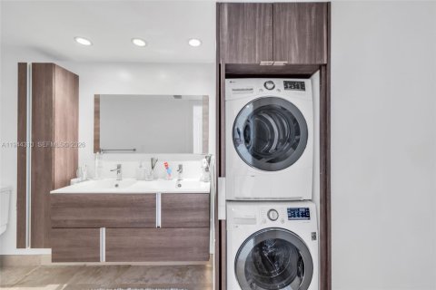 Copropriété à vendre à Miami Beach, Floride: 2 chambres, 161 m2 № 2152818 - photo 17