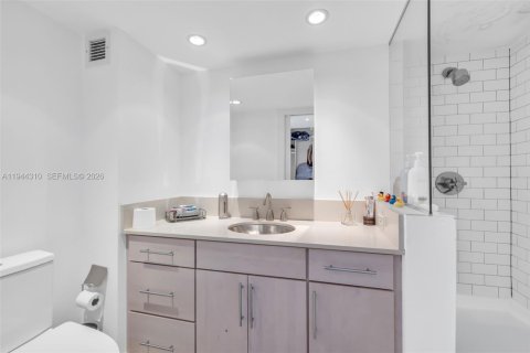 Copropriété à vendre à Miami Beach, Floride: 2 chambres, 161 m2 № 2152818 - photo 21