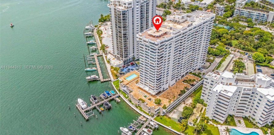 Condo à Miami Beach, Floride, 2 chambres  № 2152818