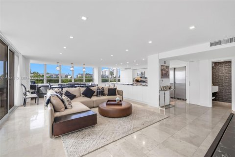 Copropriété à vendre à Miami Beach, Floride: 2 chambres, 161 m2 № 2152818 - photo 7