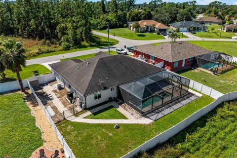 Villa ou maison à vendre à North Port, Floride: 3 chambres, 172.71 m2 № 2428732 - photo 8