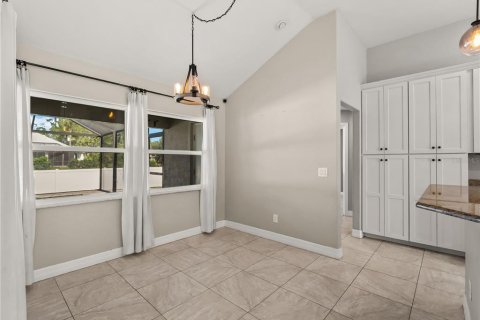Villa ou maison à vendre à North Port, Floride: 3 chambres, 172.71 m2 № 2428732 - photo 25