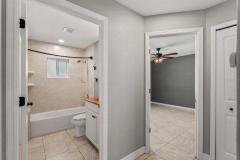 Villa ou maison à vendre à North Port, Floride: 3 chambres, 172.71 m2 № 2428732 - photo 27