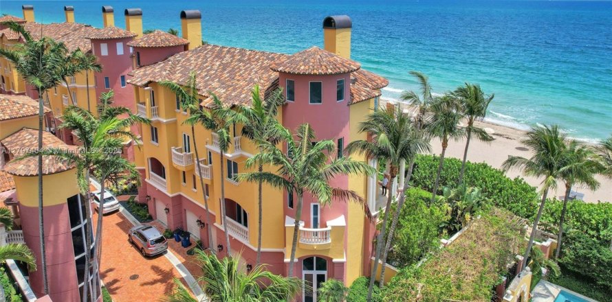 Townhouse in Fort Lauderdale, Florida 5 bedrooms, 489.13 sq.m. № 1862001