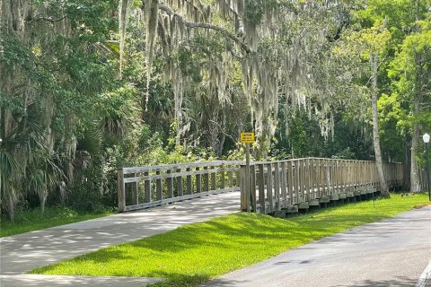 Condo in Deltona, Florida, 2 bedrooms № 2148622 - photo 20