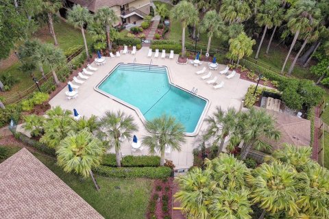 Condo in Deltona, Florida, 2 bedrooms № 2148622 - photo 24