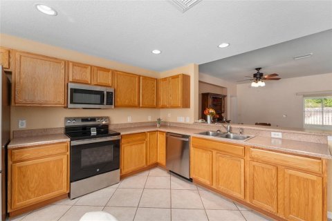 Casa en venta en Summerfield, Florida, 2 dormitorios, 138.24 m2 № 1648402 - foto 9