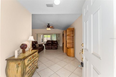 Casa en venta en Summerfield, Florida, 2 dormitorios, 138.24 m2 № 1648402 - foto 4