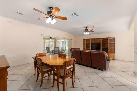 Casa en venta en Summerfield, Florida, 2 dormitorios, 138.24 m2 № 1648402 - foto 8
