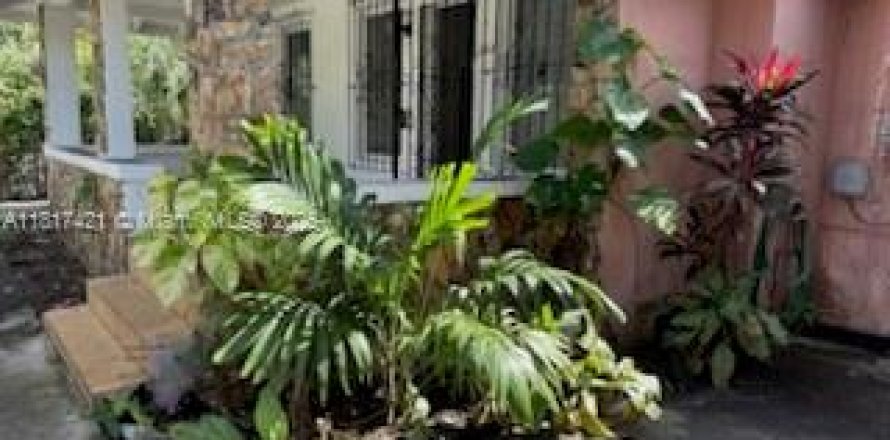 Casa en Miami, Florida 3 dormitorios, 123.37 m2 № 1772634