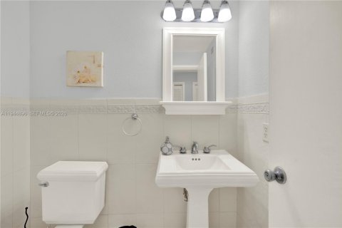 Copropriété à vendre à Hollywood, Floride: 1 chambre, 73.39 m2 № 2001195 - photo 17