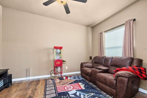 Villa ou maison à vendre à Newberry, Floride: 4 chambres, 225.94 m2 № 2347974 - photo 6