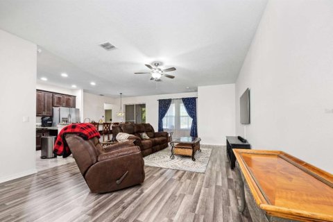 Villa ou maison à vendre à Newberry, Floride: 4 chambres, 225.94 m2 № 2347974 - photo 7