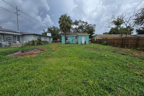 House in Saint Petersburg, Florida 2 bedrooms, 65.4 sq.m. № 1816055 - photo 22