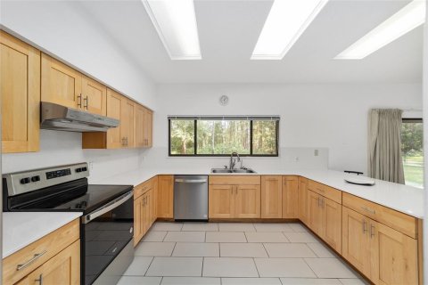 House in Gainesville, Florida 4 bedrooms, 266.91 sq.m. № 1374669 - photo 9