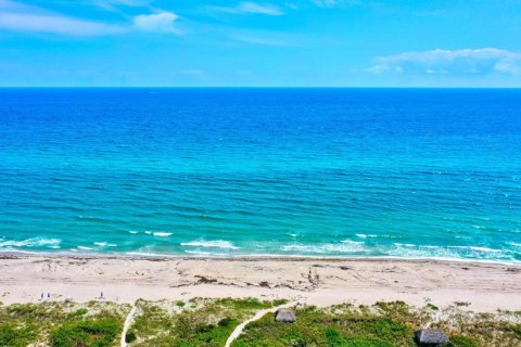 Adosado en venta en Delray Beach, Florida, 4 dormitorios, 383.04 m2 № 1168869 - foto 1