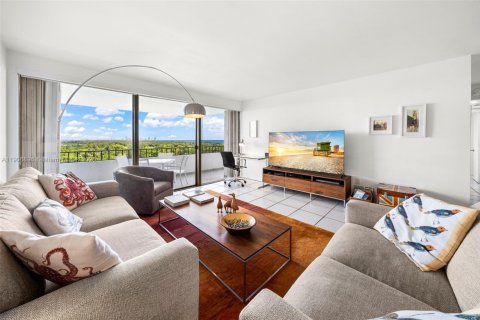 Copropriété à louer à Key Biscayne, Floride: 2 chambres, 117.06 m2 № 1968639 - photo 8