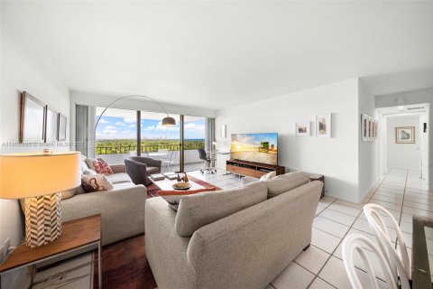 Copropriété à louer à Key Biscayne, Floride: 2 chambres, 117.06 m2 № 1968639 - photo 9