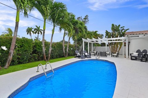 Casa en alquiler en Boynton Beach, Florida, 4 dormitorios, 184.69 m2 № 1177301 - foto 1