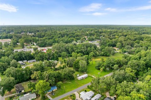 Terreno en venta en Alachua, Florida № 1825339 - foto 2